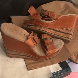 Very Volatile- - vibrant & fun,burnt orange Wedge Sandals with adjustable straps